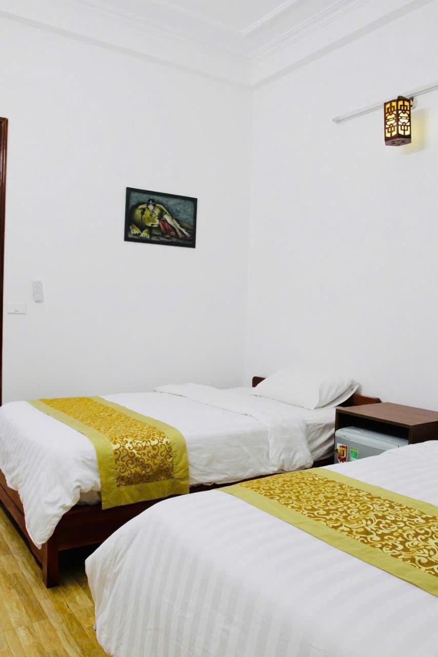 Agarwood Hostel Ханой Екстериор снимка