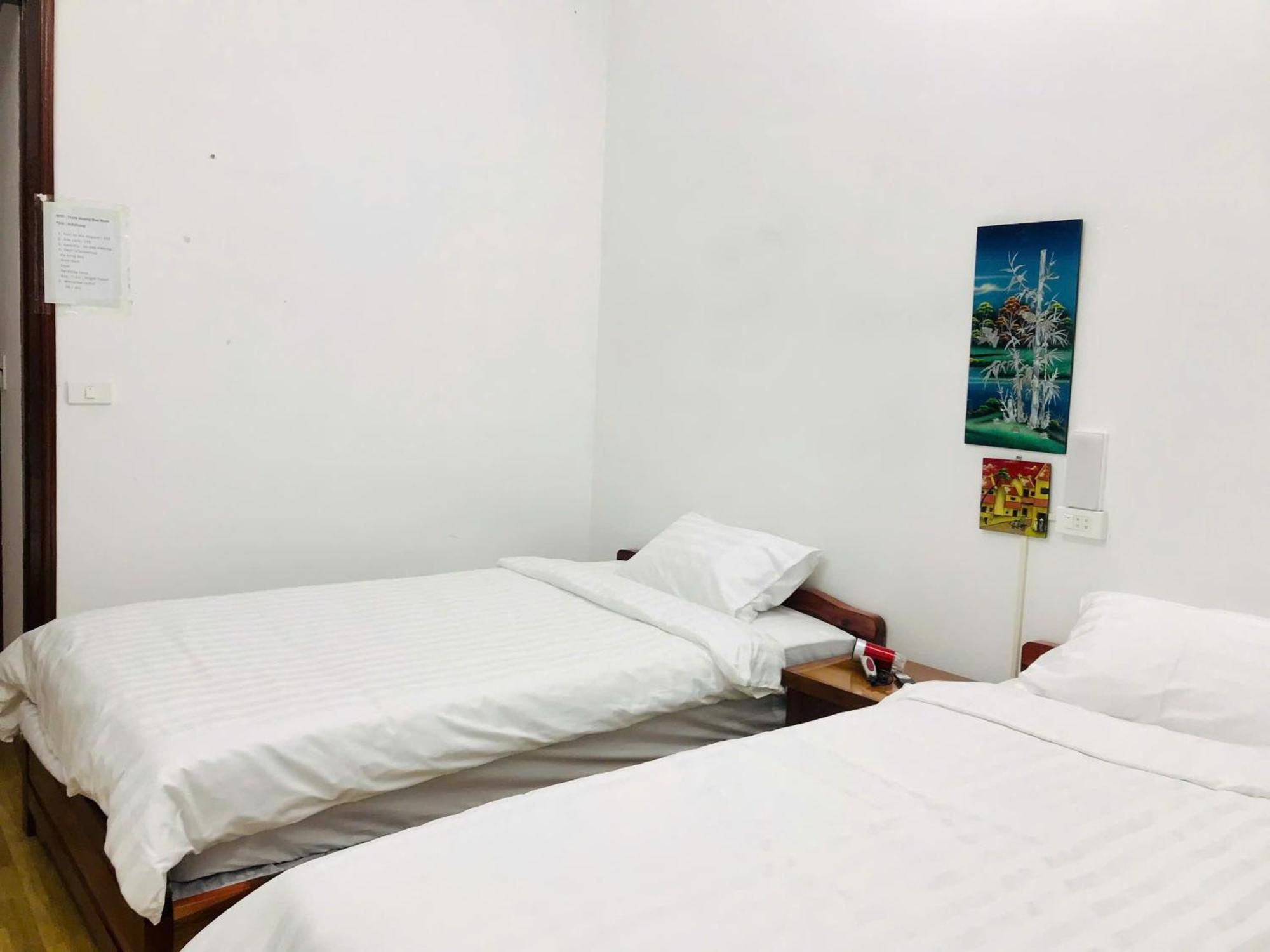 Agarwood Hostel Ханой Екстериор снимка